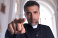Caution against the Church prioritising domineering leadership in America's current cultural moment