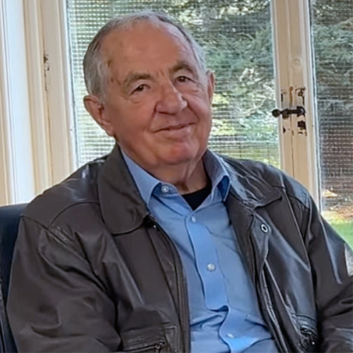 Dr Bob Hunt