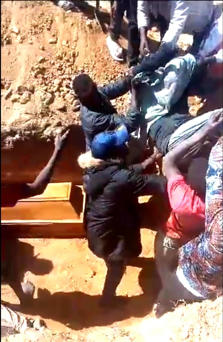 Burial on Christmas Day, 2023, of Christians slain in NTV village, Plateau state, Nigeria.