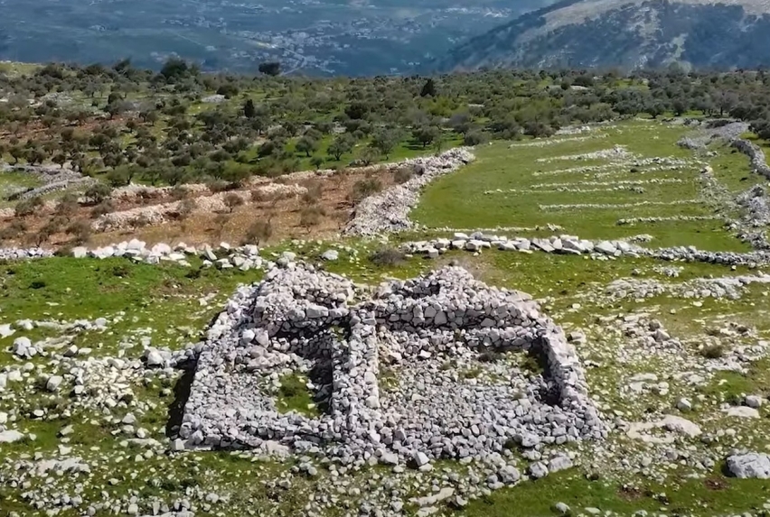 Joshua's altar in Israel