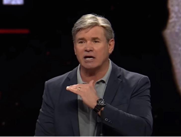 Pastor Jack Hibbs
