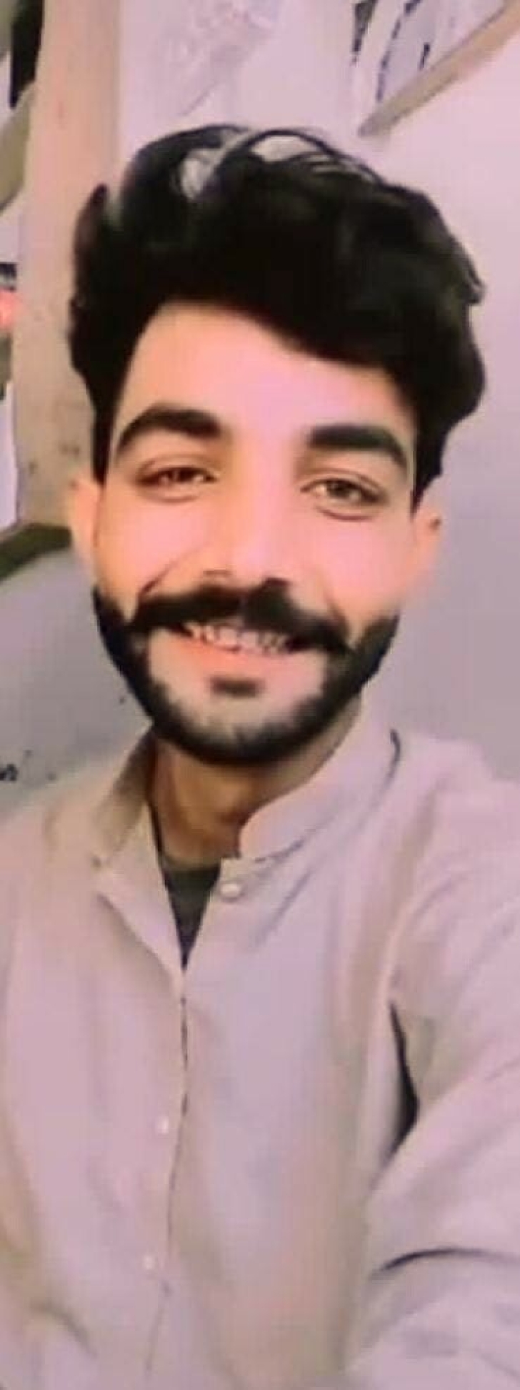 Muazzam Mazhar kidnapped Roshni Shakeel on March 13 in Basti Khaliq Pura, Pakistan, the girl’s parents say.