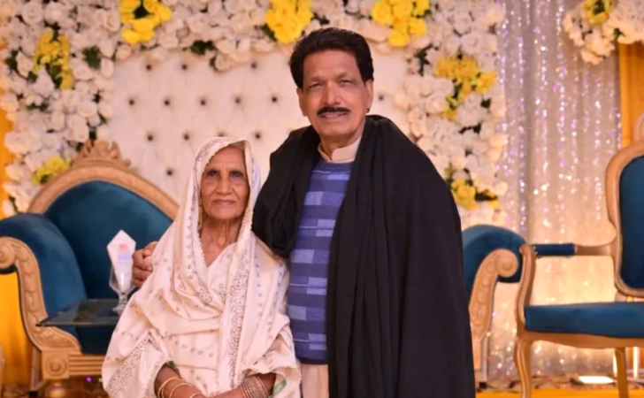 Allah Rakhi Bibi and Nazeer Masih Gill.