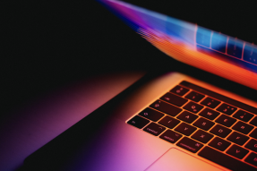 Computer laptop dark