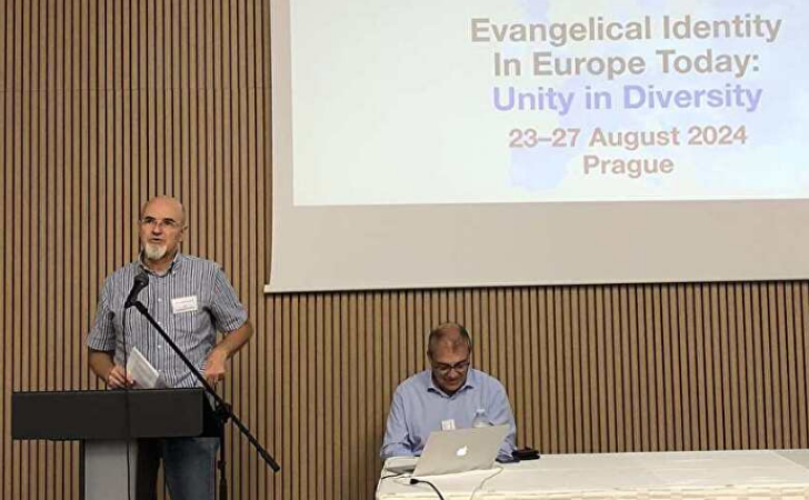  French leaders report back on history, identity and current challenges discussed at evangelical theology event in Prague