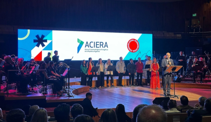 Pastor Christian Hooft, president of ACIERA giving his speech 