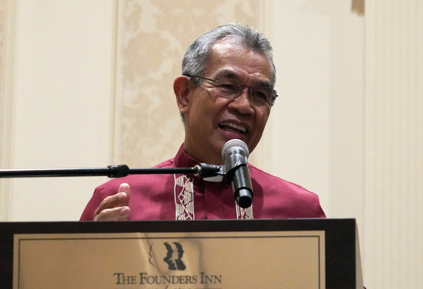 Bishop Efraim Tendero