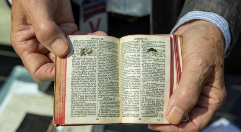 Australian Defence Force launches new Bible edition provided by Bible Society Australia