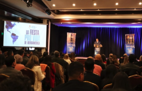 Aaron Lara addresses the participants of the Ibero-American Congress for Life and Family, which is held from June 18 to 21 in Montevideo, Uruguay.