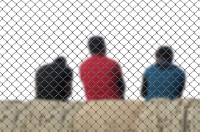 Italian Christians meet to remember and pray for imprisoned refugees at church event