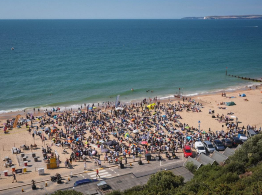92 people get baptised together in the sea off the coast of England, five churches involved