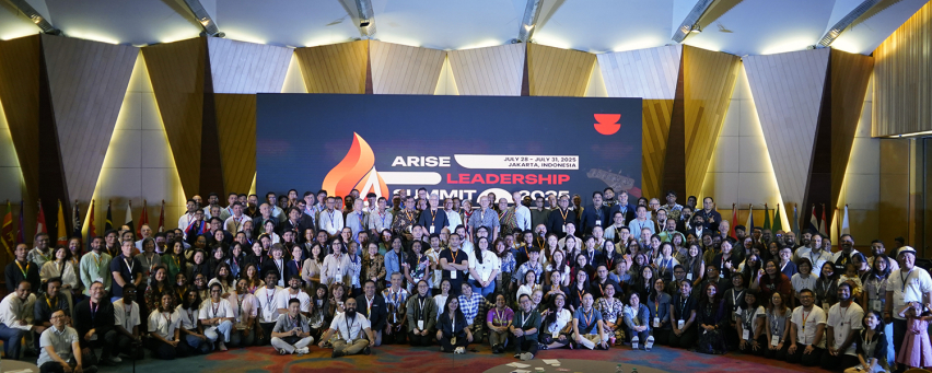 Participants of the Arise Leadership Summit 2025 gather for a group photo in Jakarta, Indonesia, representing 22 countries united in their commitment to mobilize the next generation for global missions.