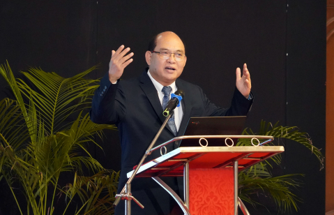 Rev. Dr. A. K. Lama delivers a plenary address at AICOCIM in New Delhi on Sept. 16, 2025, urging the Church to embrace leadership transition, integrity, and empowerment of the next generation.