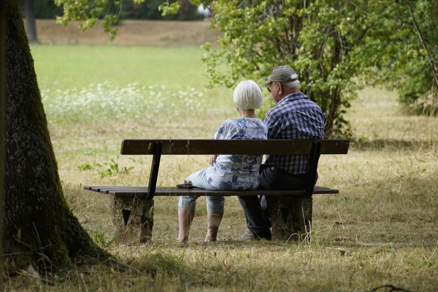 Australians in remote regions face shortage in care services, Anglican service reports