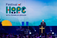 Thousands attend Brussels evangelism event with Franklin Graham