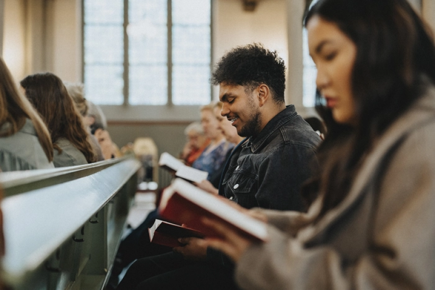 Church attendance rising after Charlie Kirks murder, particularly among youth: Evangelism group leader