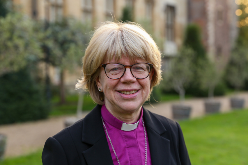 Dame Sarah Mullally becomes first female Archbishop of Canterbury after decision-making process criticized by evangelical council figure