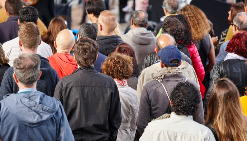 Mysterious Crowd