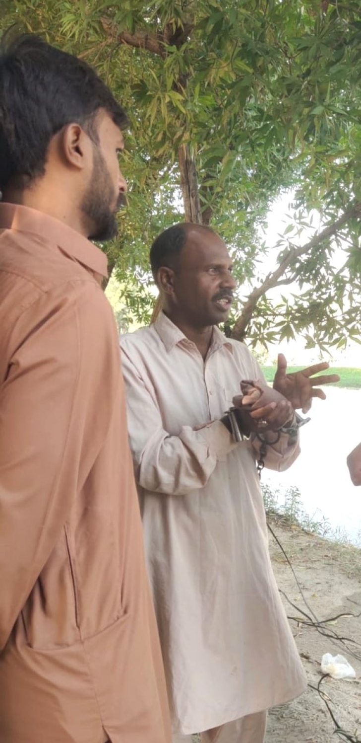 Rasheed Masih in handcuffs on blasphemy charges in Okara District, Punjab Province, Pakistan.