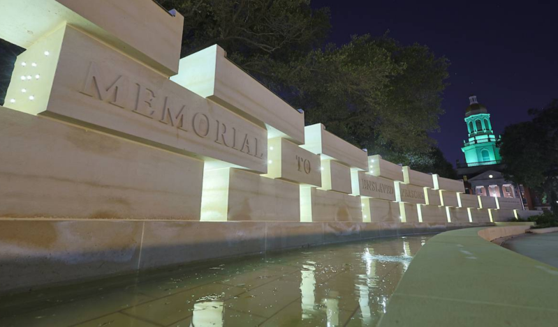 Baylor University unveils “Memorial to Enslaved Persons”