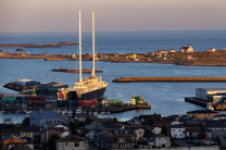 Climate scientist hails triumphant maiden voyage of world’s largest cargo boat using wind power