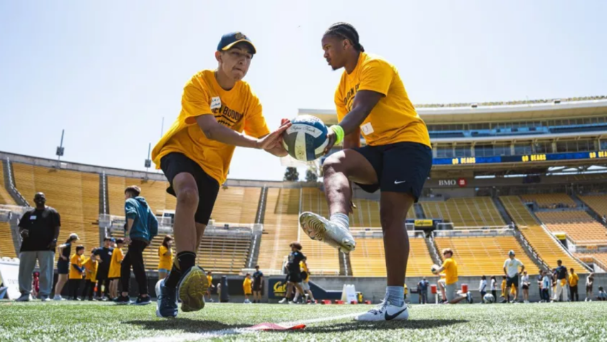 Participants in the E-Football community program