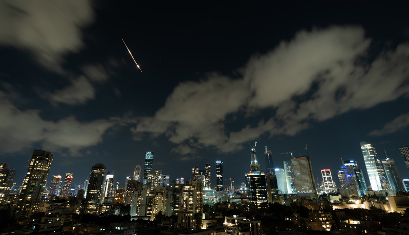 Missle over Tel Aviv
