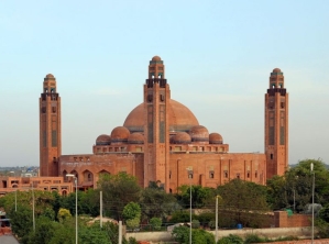 Grand Jamia Mosque in Bahria, Lahore, Pakistan.