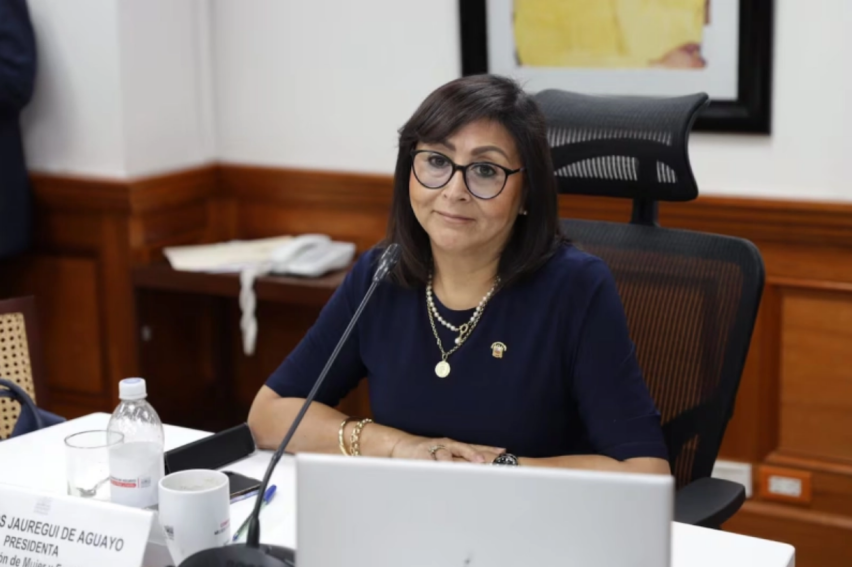 Milagros Jáuregui de Aguayo