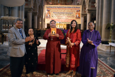 Bishop of Lahore Rt. Rev. Nadeem Kamran unveils the book by Anthony Aijaz Lamuel during its launch in Lahore, highlighting calls for accountability and renewal within the Church of Pakistan.