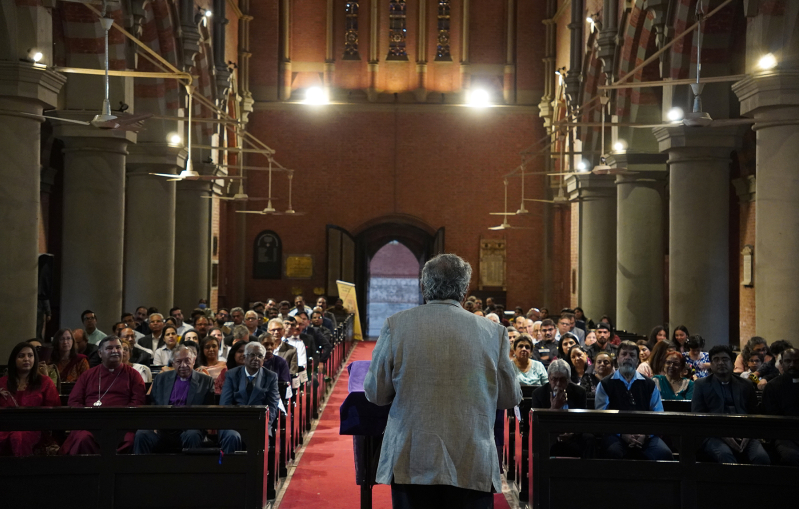 Anthony Aijaz Lamuel addresses clergy, theologians and lay attendees at the Lahore launch event, outlining concerns over leadership, governance and the future direction of the Church of Pakistan.