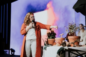 Kanzel24.org, a speaker platform jointly operated by Evangelical Alliances in Germany, Austria and Switzerland, aims to help churches and Christian organizations connect with pastors, preachers, moderators and ministry speakers across the German-speaking 