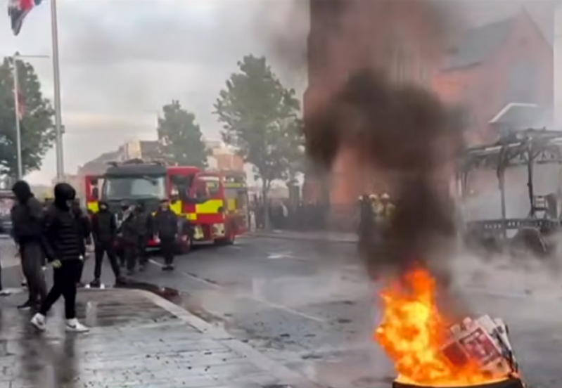 Violence erupts in Belfast