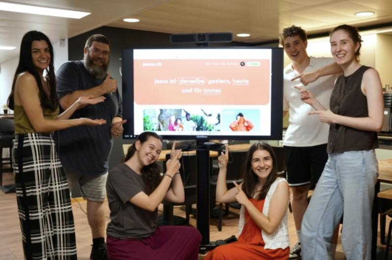 Members of the jesus.ch editorial and technical team view the relaunched website during its debut this week. The Swiss Christian platform completed a full redesign and backend overhaul after hundreds of hours of development work.