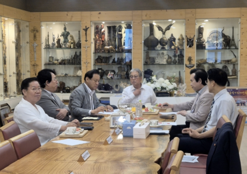Preparatory Committee members for the 2027 Evangelization Grand Assembly for 80 Million Koreans meet in Seoul