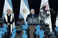 Pastor Osvaldo Carnival, the Buenos Aires City Polices first Evangelical Chief Chaplain, addresses 1,022 graduating officers during the forces commissioning ceremony.