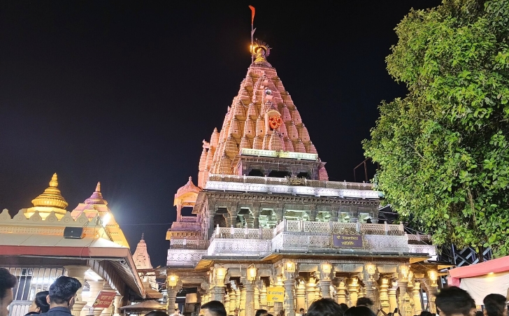 Mahakaleshwar Temple, dedicated to Hindu god Shiva in Ujjain, Madhya Pradesh, India.