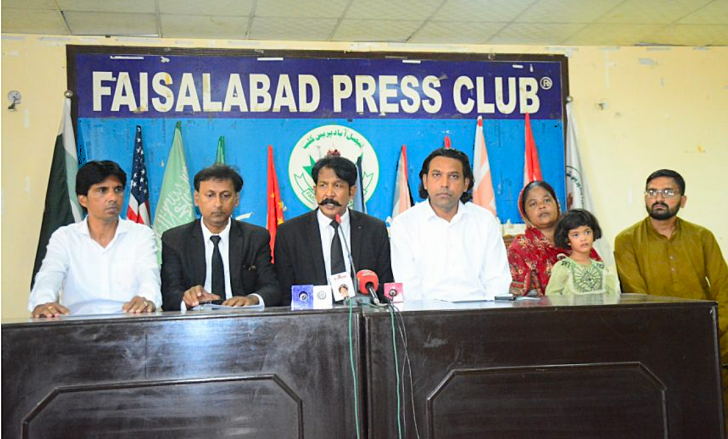 Minorities Alliance Pakistan’s Akmal Bhatti speaks alongside other rights advocates and Nadia Nadeem at press conference on Aug. 29, 2026.