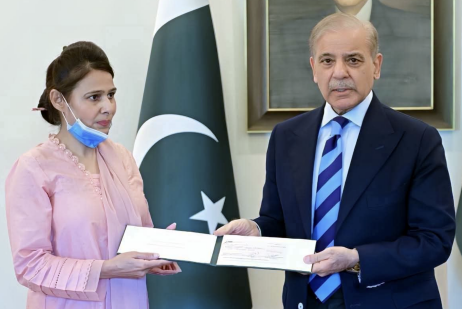 Prime Minister Shehbaz Sharif hands a check of 10 million Pakistani rupees ($36,000) to Christian Staff Nurse Razia Noreen during a meeting at PMs House on Thursday, Sept. 3, 2026.