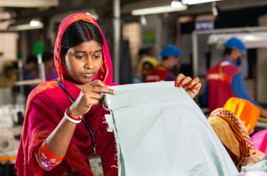 Female worker in Bangladesh RMG industries.