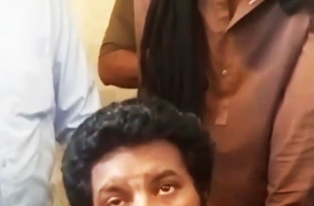 Pastor in Pakistan Admits Wound Was Self-Inflicted, Leader Says