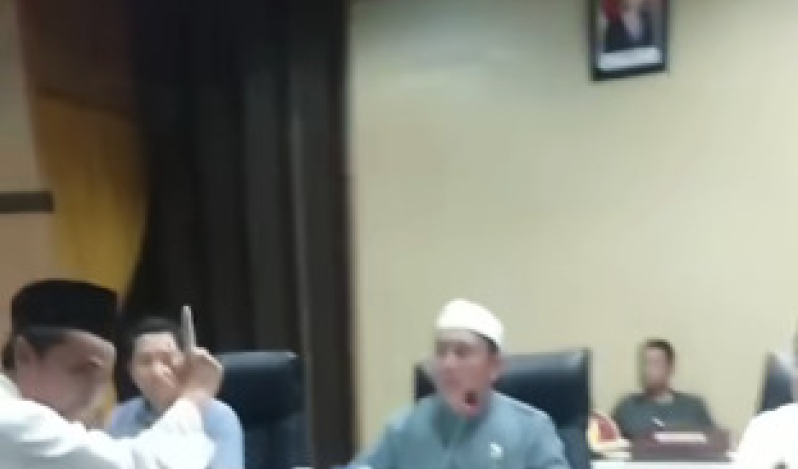 Officials vow to withdraw permit for Christian school in Indonesia