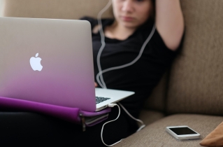 Ofcom sets out guidance for porn age verification