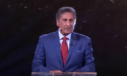 Michael Youssef says evangelistic event in Egypt saw thousands of conversions, discusses End Times