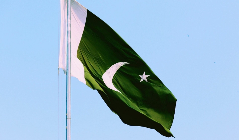 Pakistani Christians celebrate Christmas 4 months after attacks