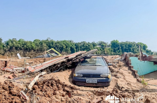 Rio floods leave at least 12 dead, Church mobilizes aid