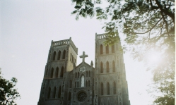 Vietnamese Christian sentenced to 4.5 years in prison after holding prayer meeting in his home