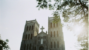 Vietnamese Christian sentenced to 4.5 years in prison after holding prayer meeting in his home
