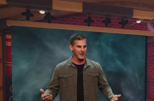 Metaverse use dips among churches as Zuckerberg remains committed to VR
