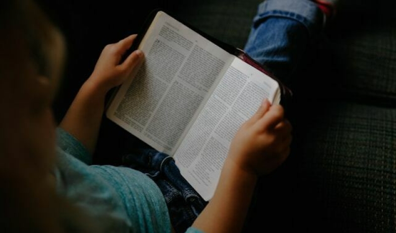 Preteens rejecting several biblical teachings, survey reveals